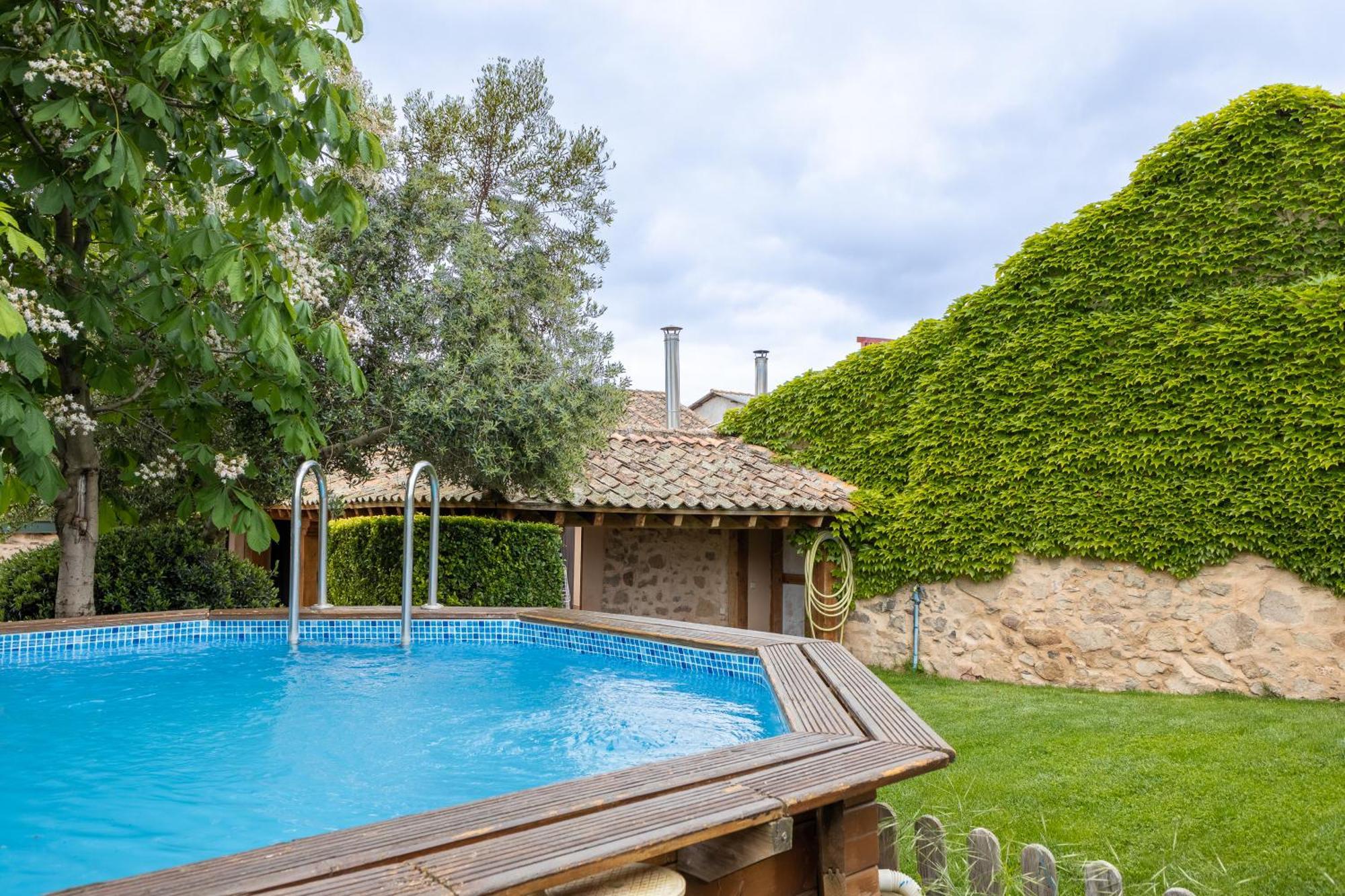 Вилла La Casona Y Casitas De Tabladillo Santa Maria la Real de Nieva Экстерьер фото