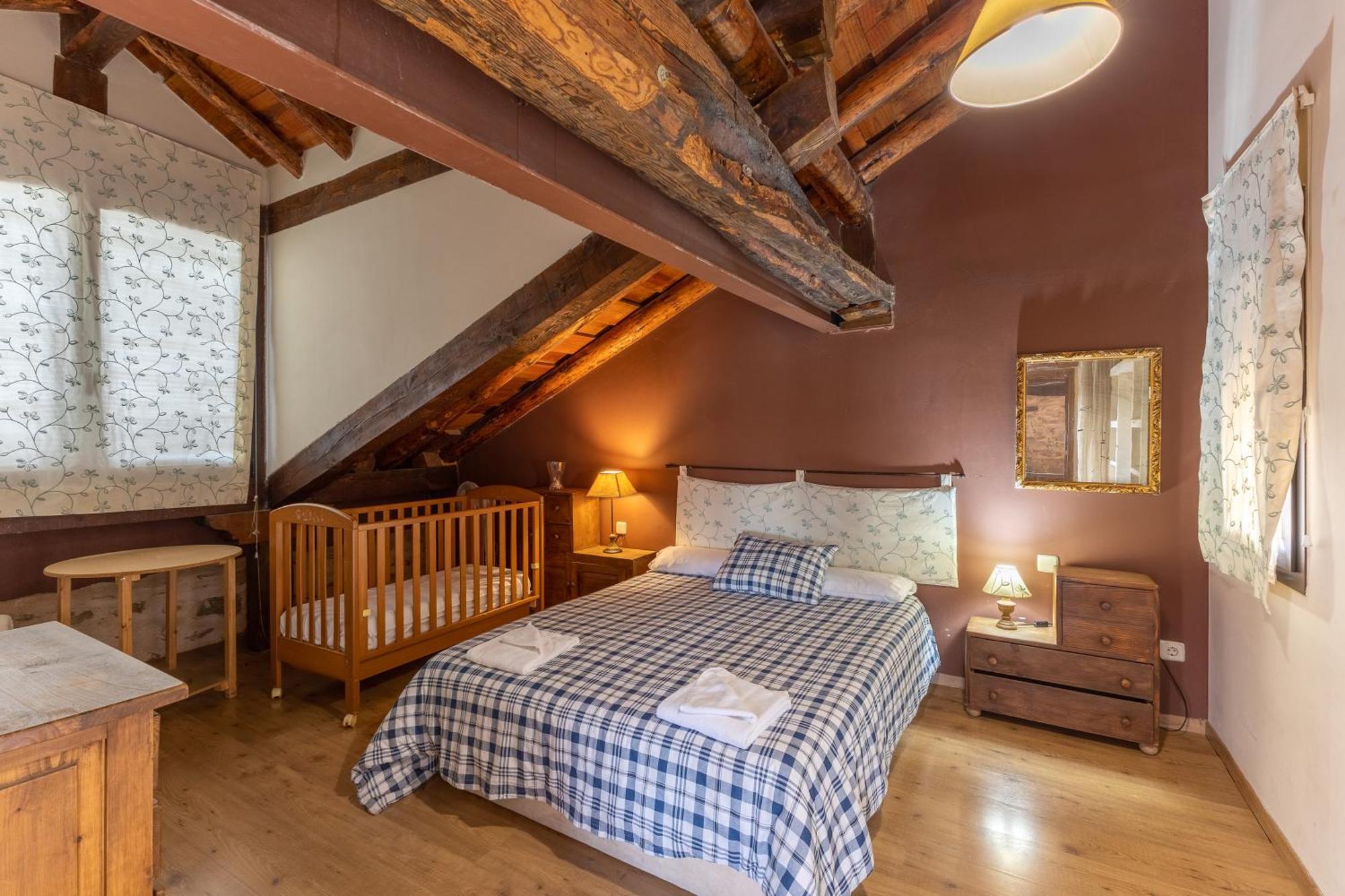 Вилла La Casona Y Casitas De Tabladillo Santa Maria la Real de Nieva Экстерьер фото